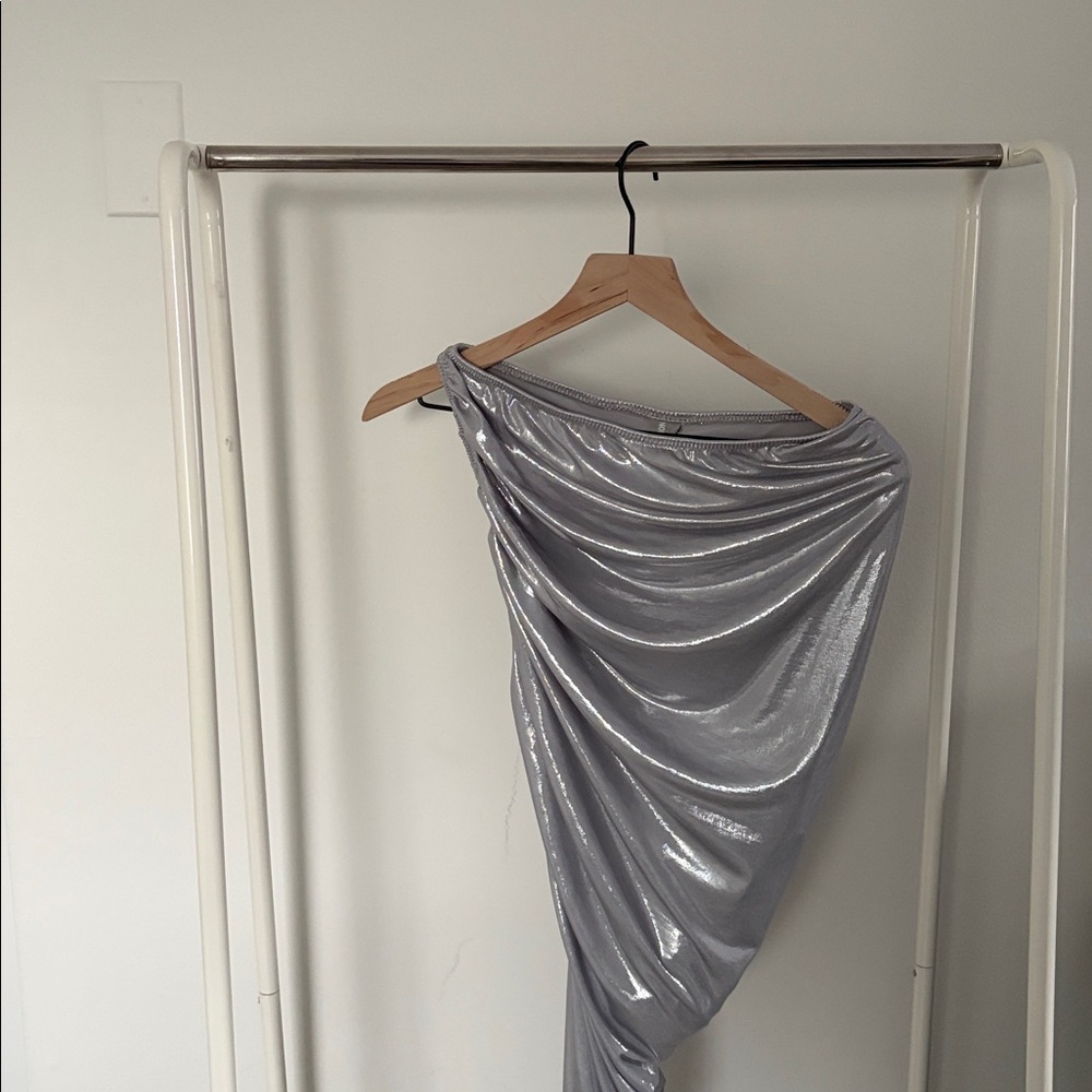 Norma Kamali Diana Gown in Silver
